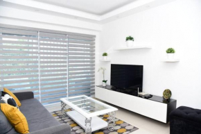 MODERN APT IN THE HEART OF STO DOMINGO W/ PARKING